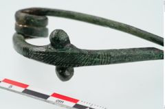 Foto von Bronzezweiknopffibel (NHMW-PRAE-025047)